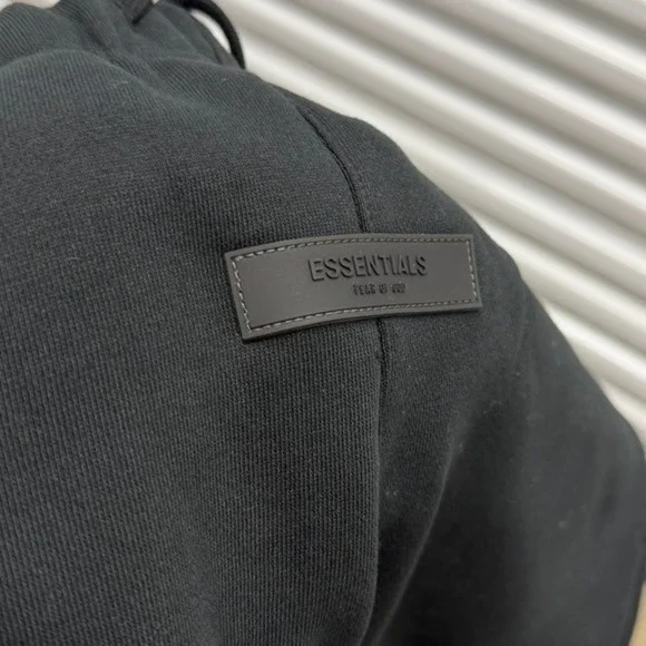 Fear of God Essentials SS22 'Stretch Limo' Relaxed Sweatpants Size M - Picture 6 of 8